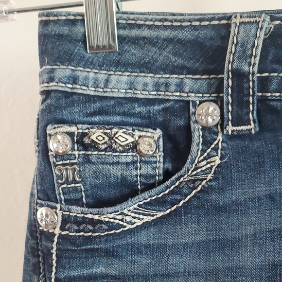 Miss Me Dark Blue Jean Shorts - Picture 5 of 11